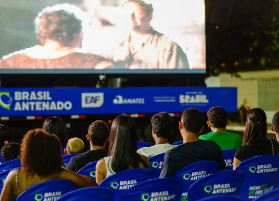Cinema Itinerante Brasil Antenado