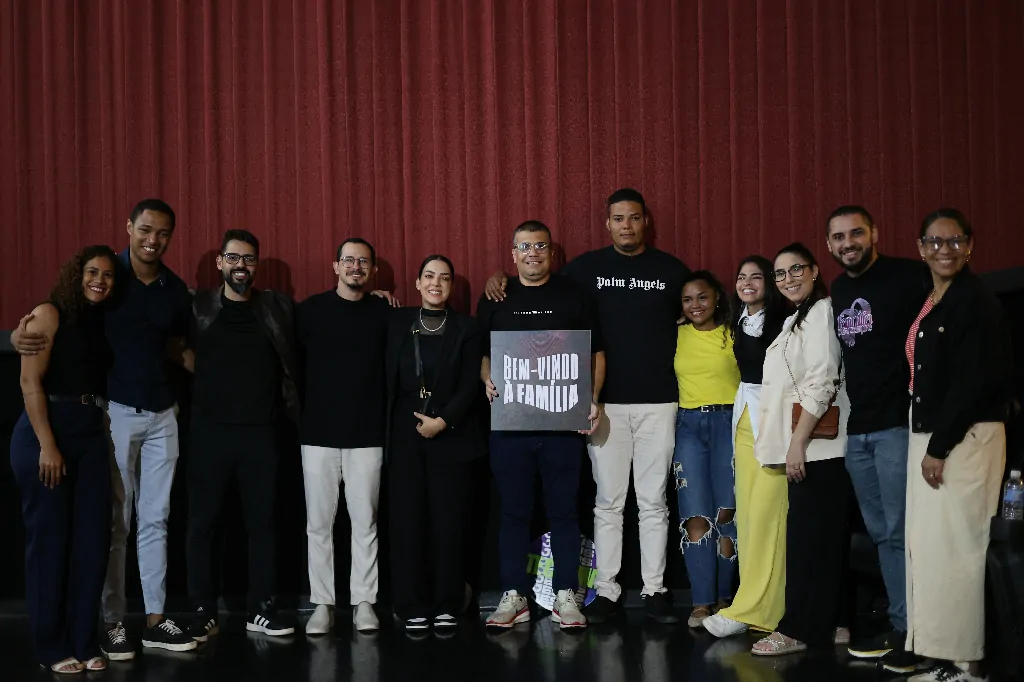 Filme Legado da Base Church emociona 668 pessoas no Cinemark – Portal Jaciara Barros Filme Legado da Base Church emociona 668 pessoas no Cinemark