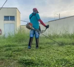 Prefeitura reforça limpeza externa nas unidades de saúde de Palmas