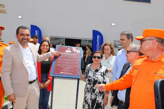 Governador entrega centro de treinamento e reabilitação para Bombeiros