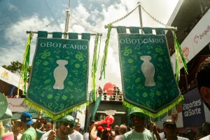 Serviço de maquiagem para o Carnaval do Boticário