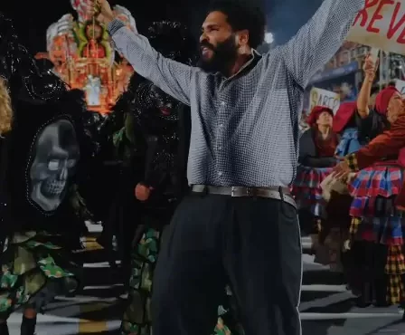 Paulo Vieira interpreta Lula no desfile da Sapucaí – Portal Jaciara Barros Paulo Vieira interpreta Lula