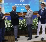 Selo Diamante em Transparência Pública para Palmas é entregue a Eduardo Siqueira Campos