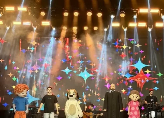 Turma do Padre Dudu abre segunda noite do Palmas Capital...