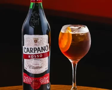 Mês do Vermute, Carpano