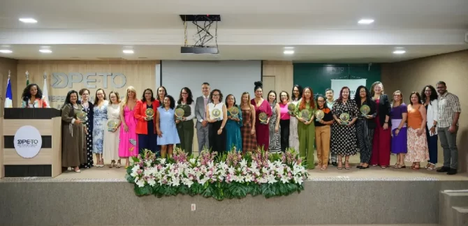 Defensoria homenageia mulheres que lutam por direitos