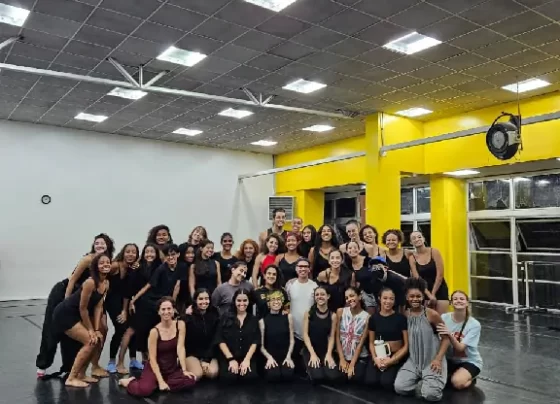 Lamira Artes Cênicas celebra 15 anos com temporada de sucesso