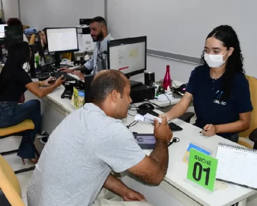 Cartórios eleitorais do Tocantins ampliam horário até 6 de maio para regularização do cadastro eleitoral.