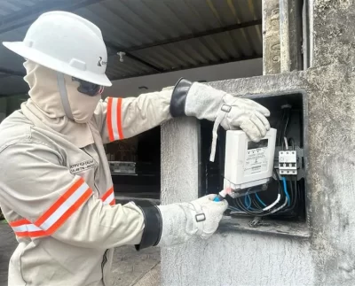 Mais de 700 irregularidades são identificadas e energia recuperada poderia abastecer 5 mil casas por um mês.