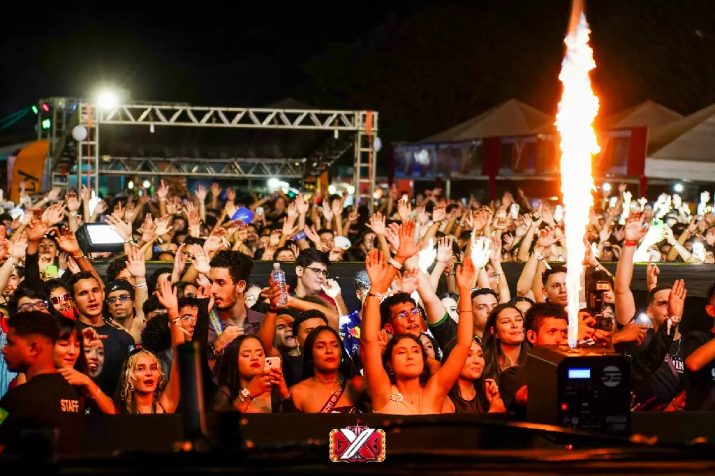 Evento Greve X Boleto reúne milhares de universitários em Palmas com esporte, shows e ação social.