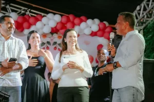 Dorinha participa de eventos de Dia das Mães
