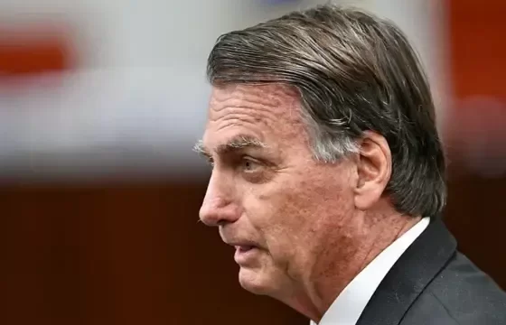 Cirurgia no ombro de Bolsonaro