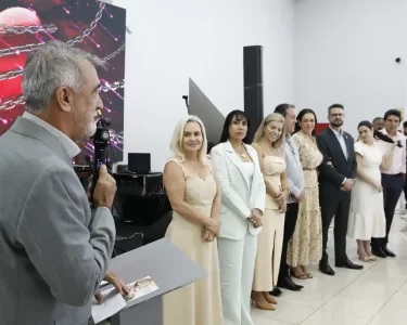 Aleto Dia das Mães com ação solidária