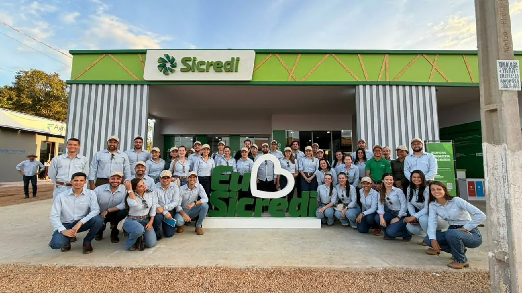 Sicredi reforça parceria com produtores durante a Agrotins 2026
