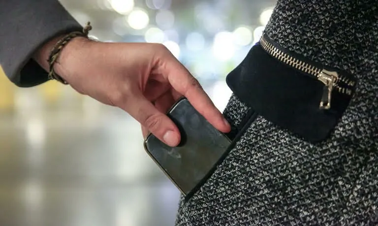 golpes digitais e roubo de celulares