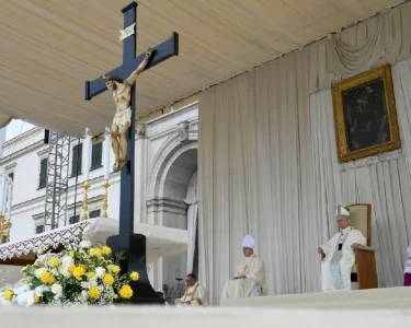 Papa em Pompeia mensagem de paz