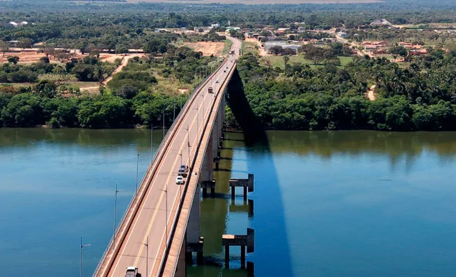 ponte BR-235