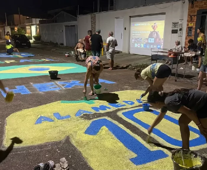 Alameda 10 da 108 Norte entra no clima da Copa do Mundo