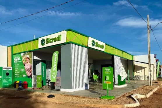 Sicredi na Agrotins
