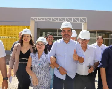 Escola Luzimangues